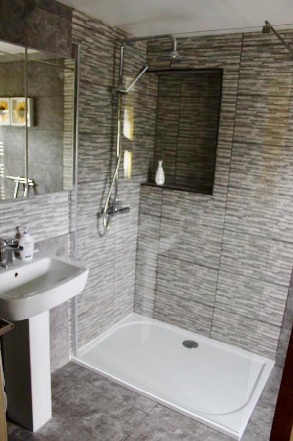The Sun B&B Rooms Winforton Extérieur photo